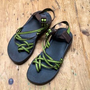 Women’s Classic Strappy Chaco Size 11 Worn once